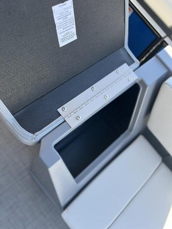 2025 SunChaser Lucerne 20 LR DH