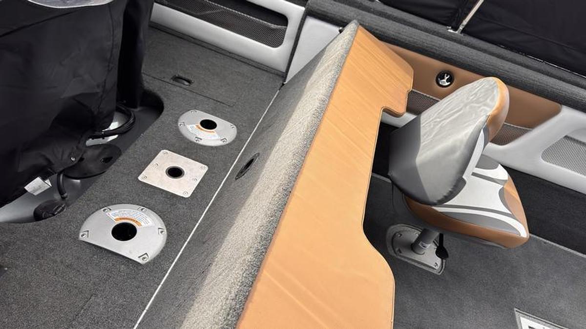 Used 2023 Starweld Victory 20 DC