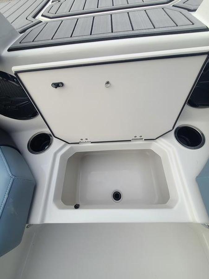 2026 Starcraft Marine SVX 191 OB