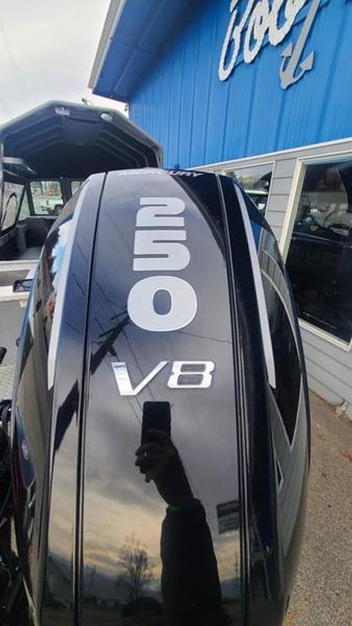 Used 2024 Smoker Craft Phantom 20 X2 OS