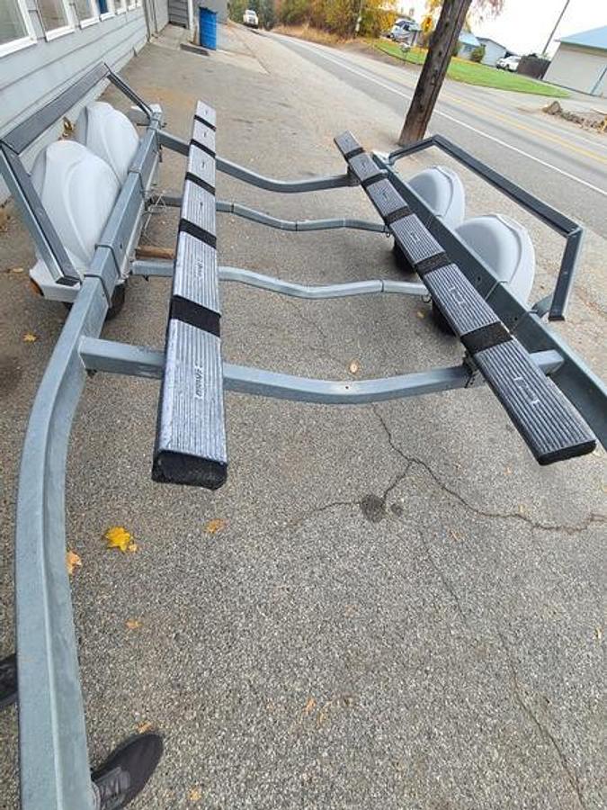 Used 1995 CALKINS 4700