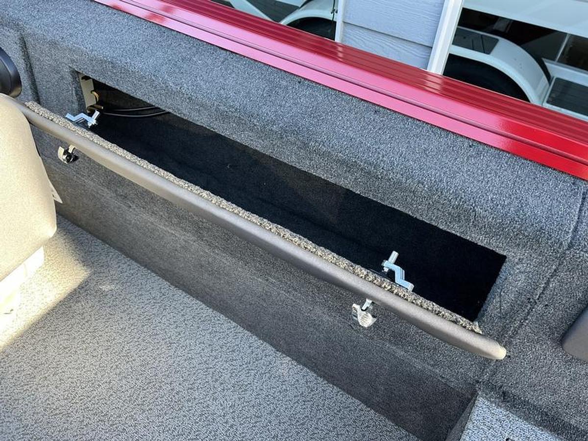 2026 Starweld SXT 17