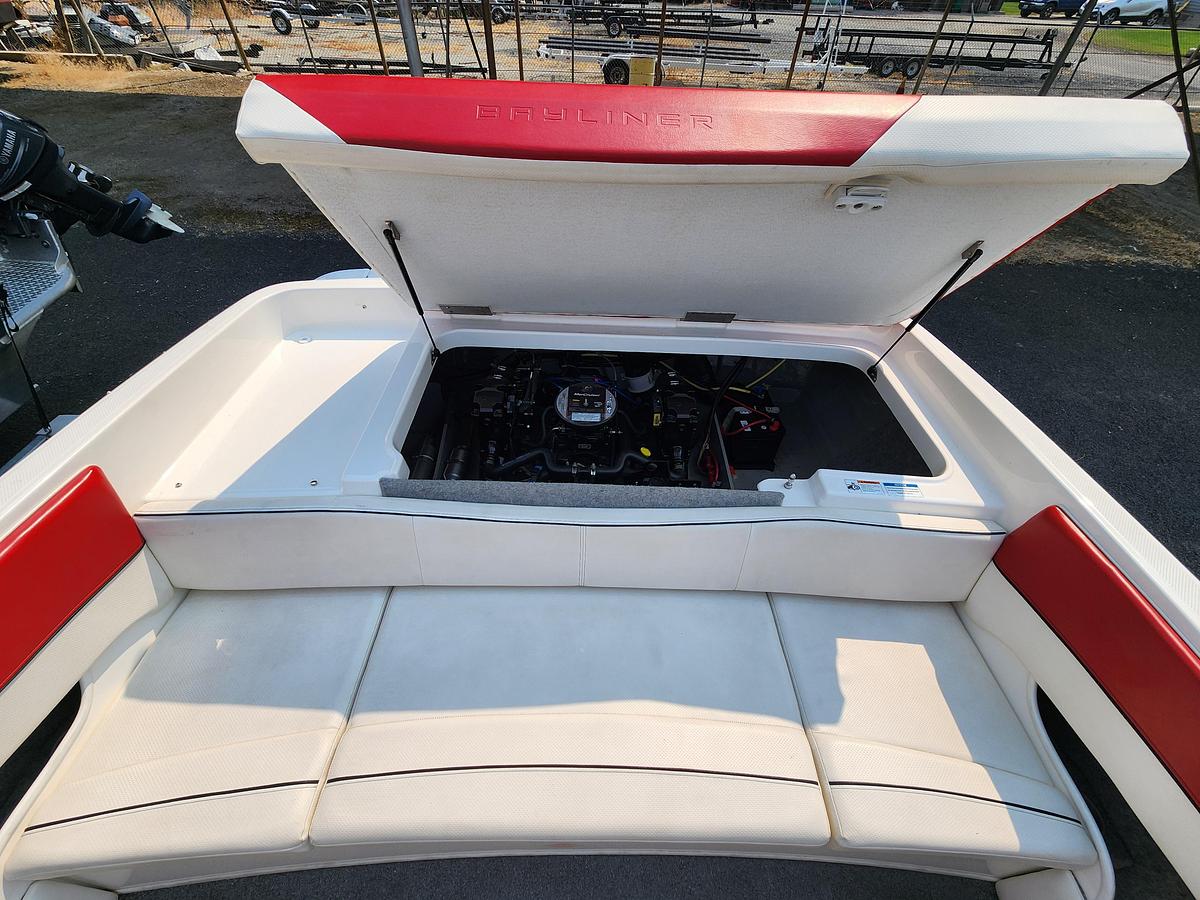 Used 2012 Bayliner 195