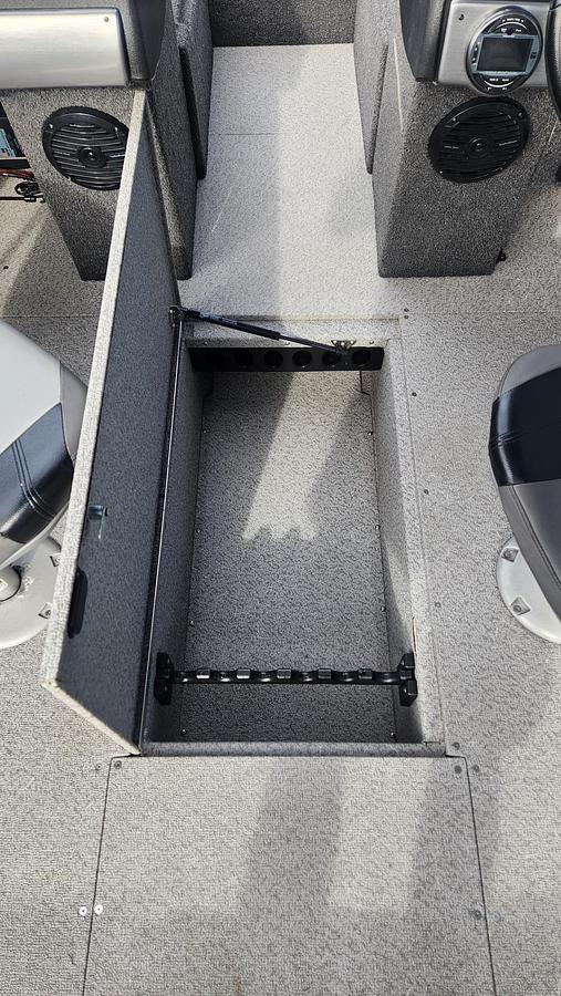 Used 2019 Crestliner 1750 Super Hawk
