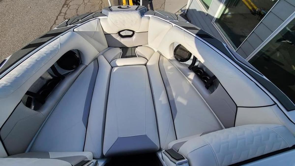 2026 Centurion Ri245