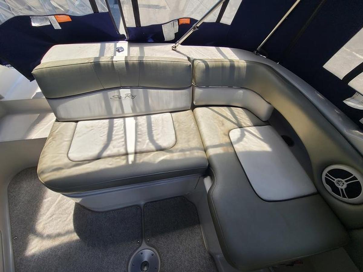Used 2007 SeaRay 220 SUNDECK