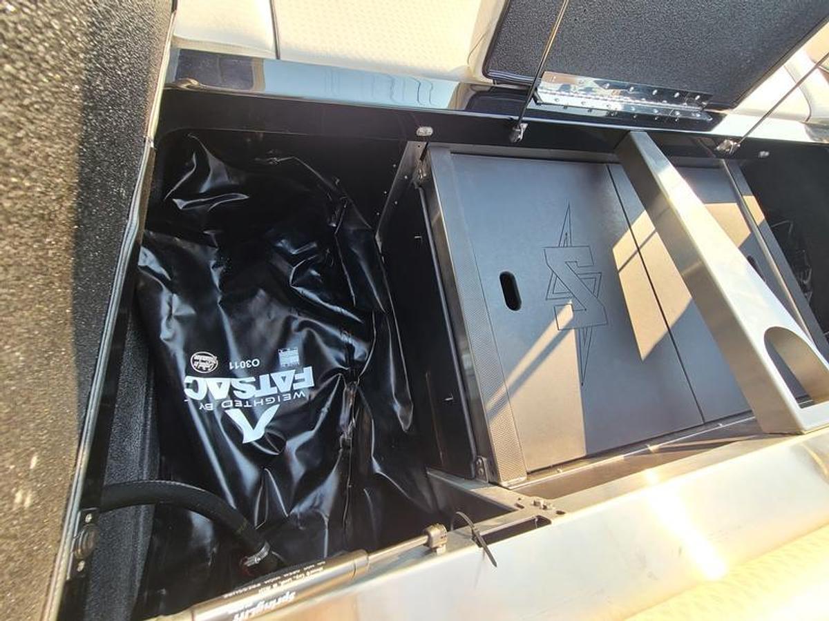 2026 Supreme Boats S220