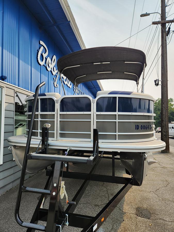 Used 2021 Trifecta 25 x 24 2.0 LE