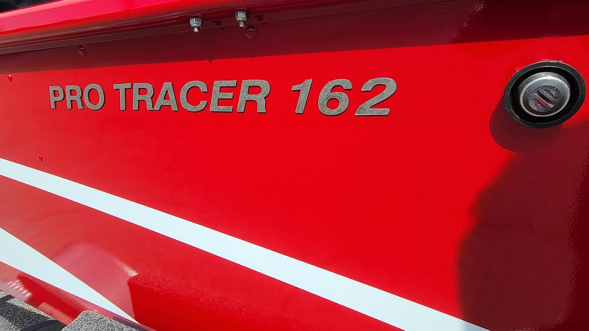 2026 Smoker Craft 162 PRO TRACER