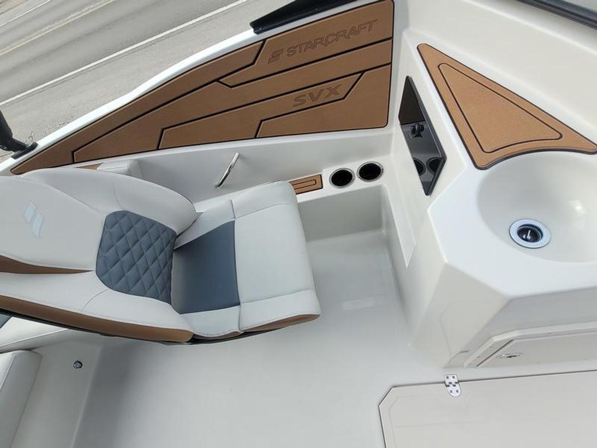 2025 Starcraft Marine SVX 210 I/O