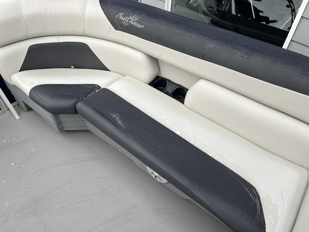 Used 2021 SunChaser GENEVA 24 CRUISE