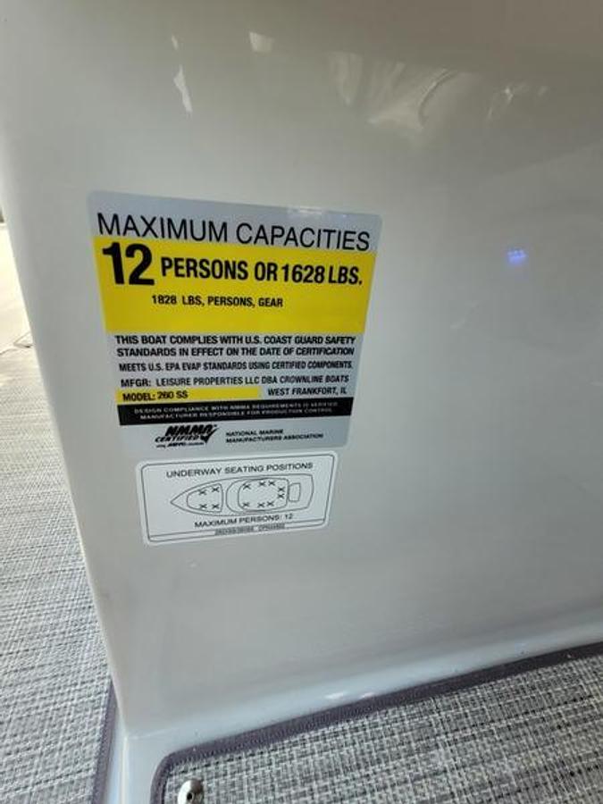 2024 Crownline 260 SS