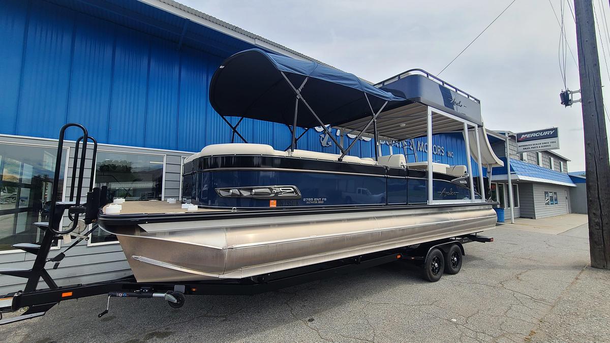 Used 2022 Avalon 27 Catalina Entertainer Funship