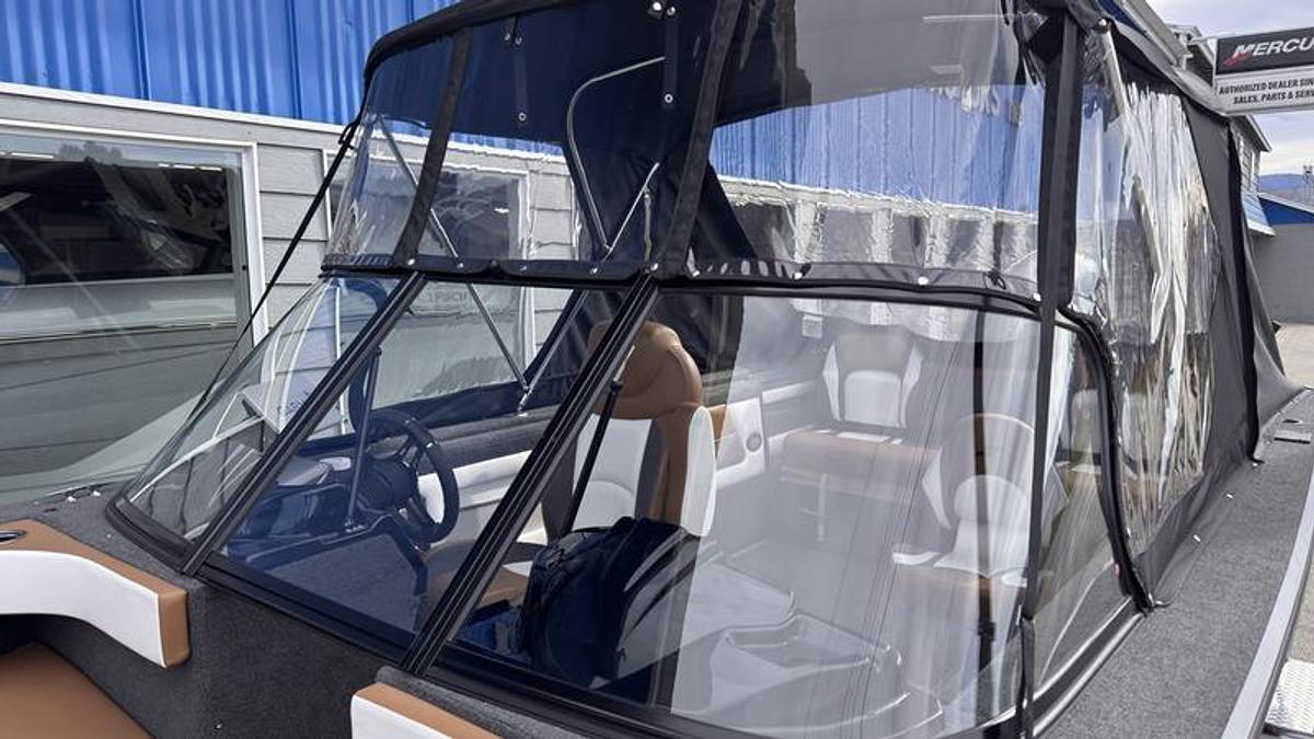 Used 2023 Starweld Victory 20 DC