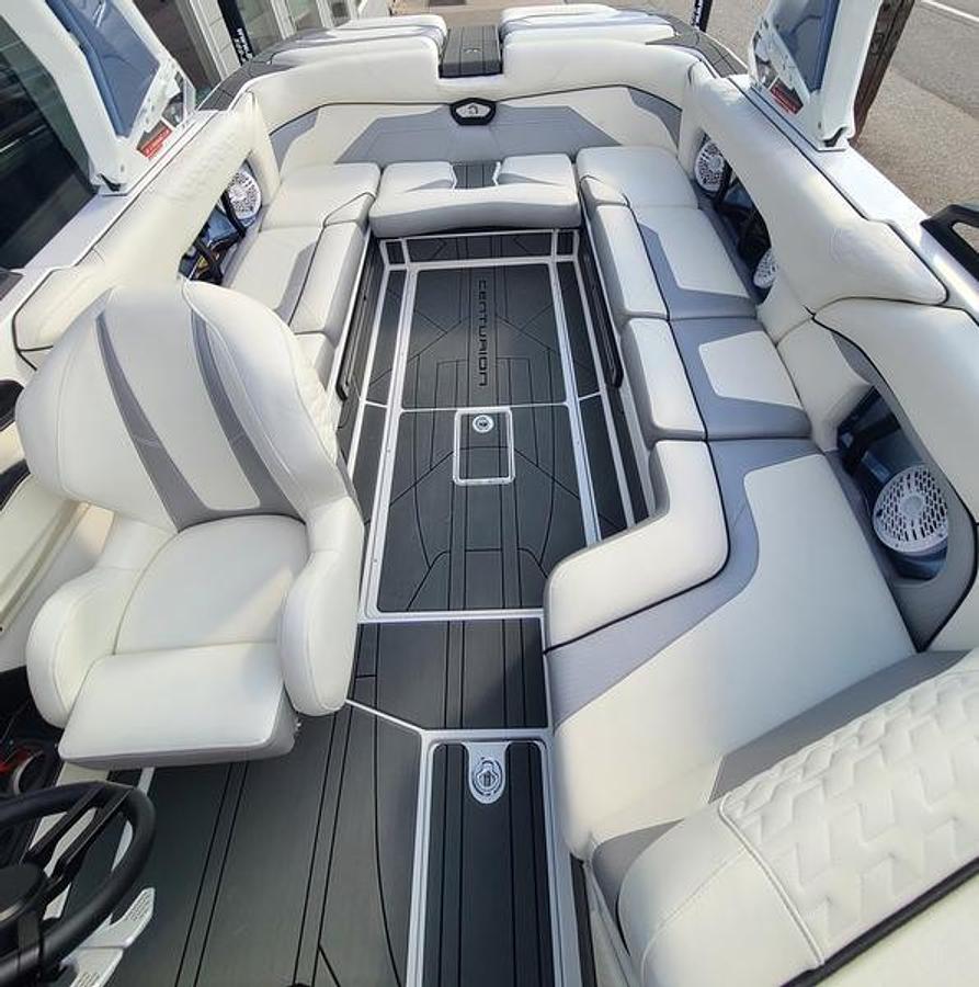 2026 Centurion Ri 230