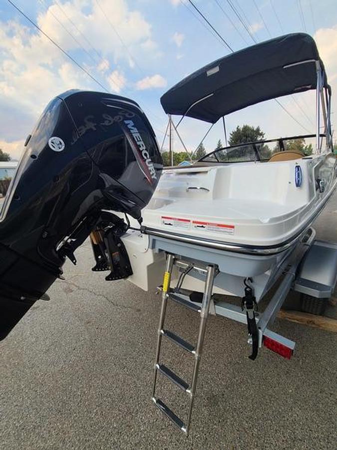2026 Bayliner VR4 OB