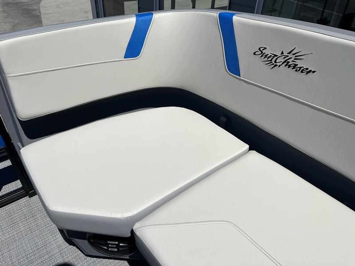 2025 SunChaser Lucerne 20 LR DH