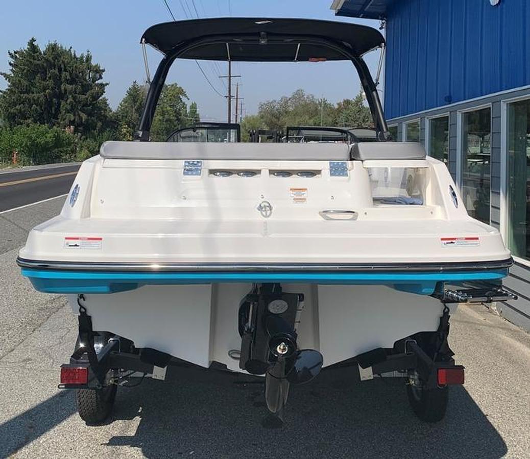 2024 Bayliner VR6 Bowrider