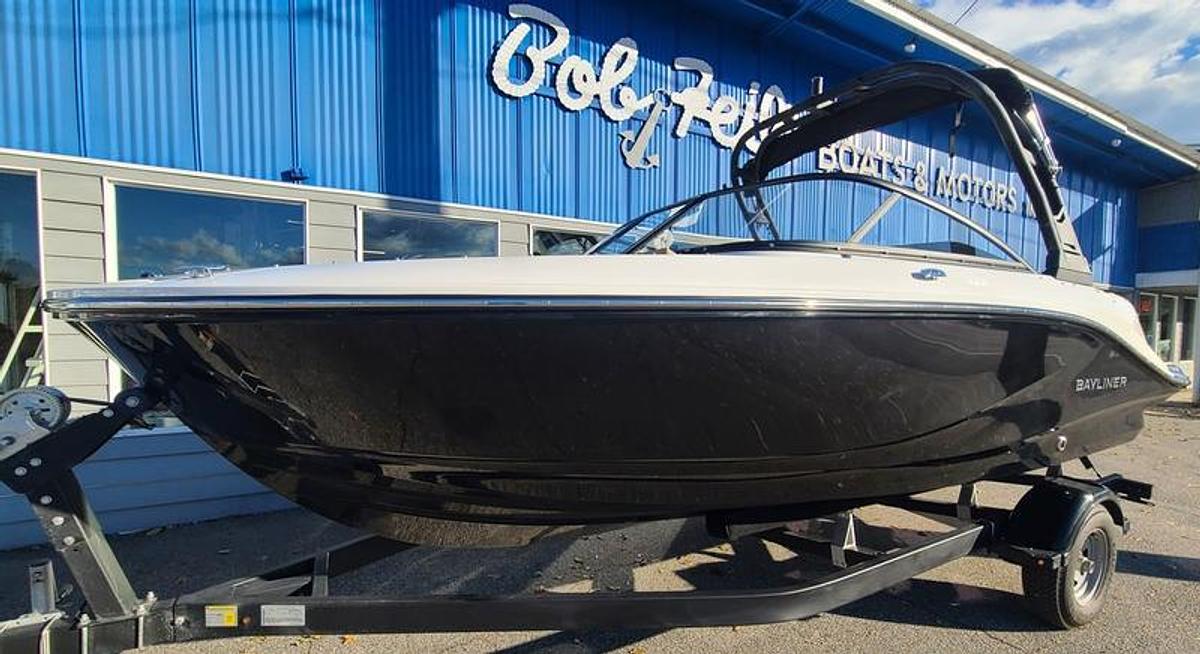 2026 Bayliner V20i