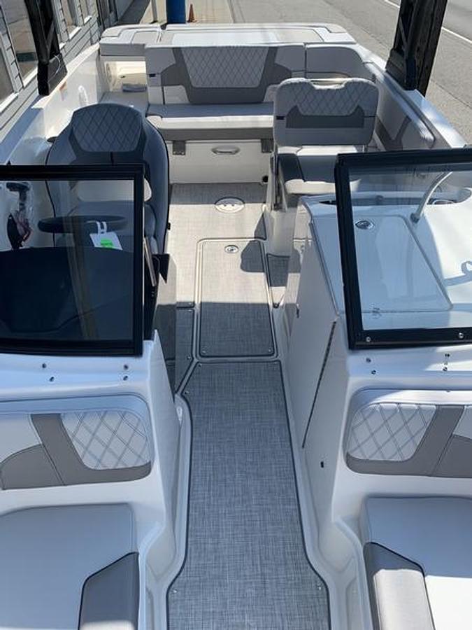 2024 Bayliner VR6 Bowrider
