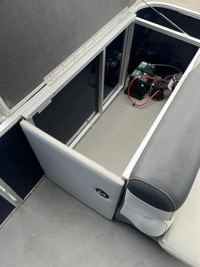 Used 2021 SunChaser GENEVA 24 CRUISE