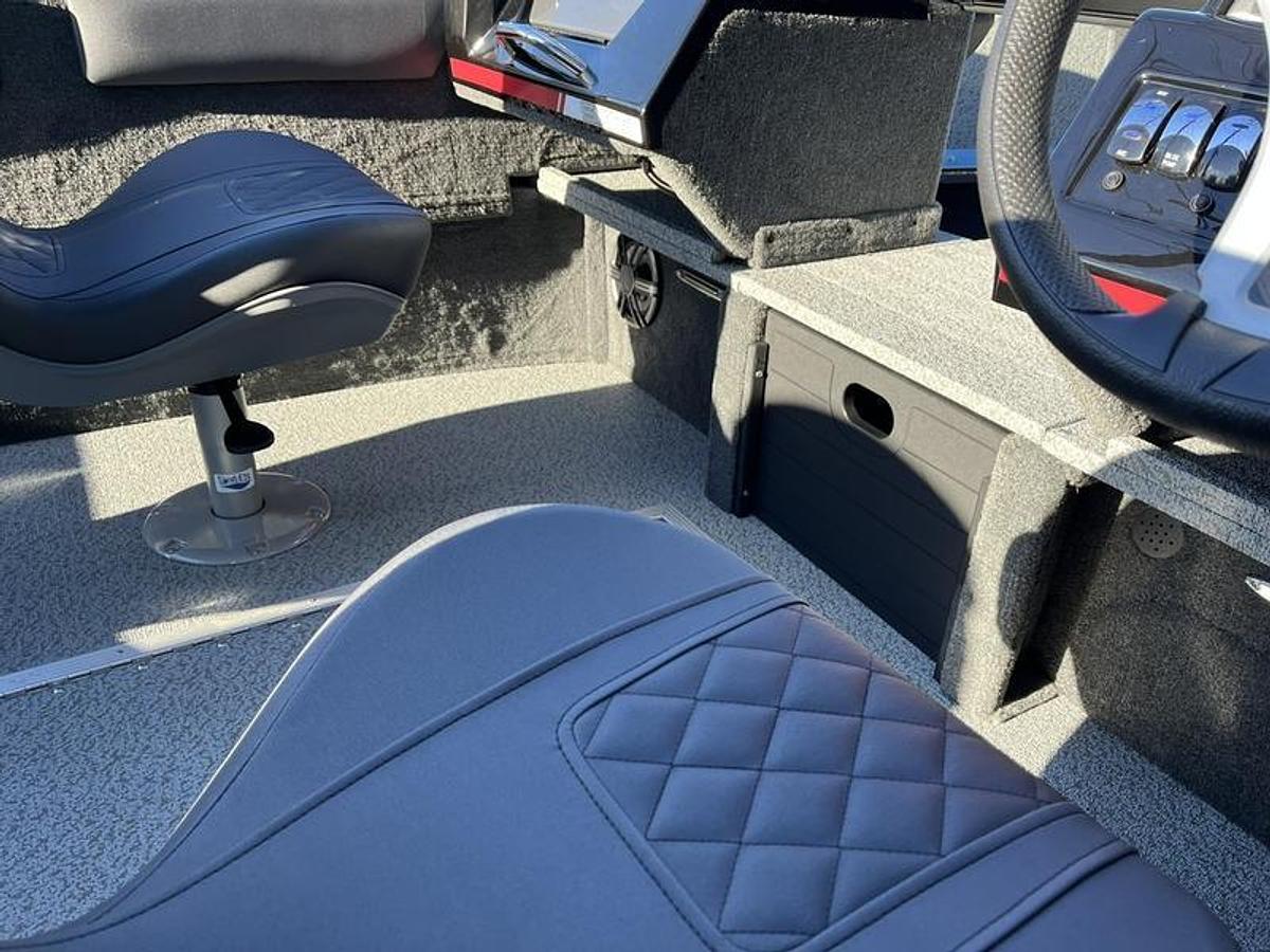 2026 Starweld SXT 17