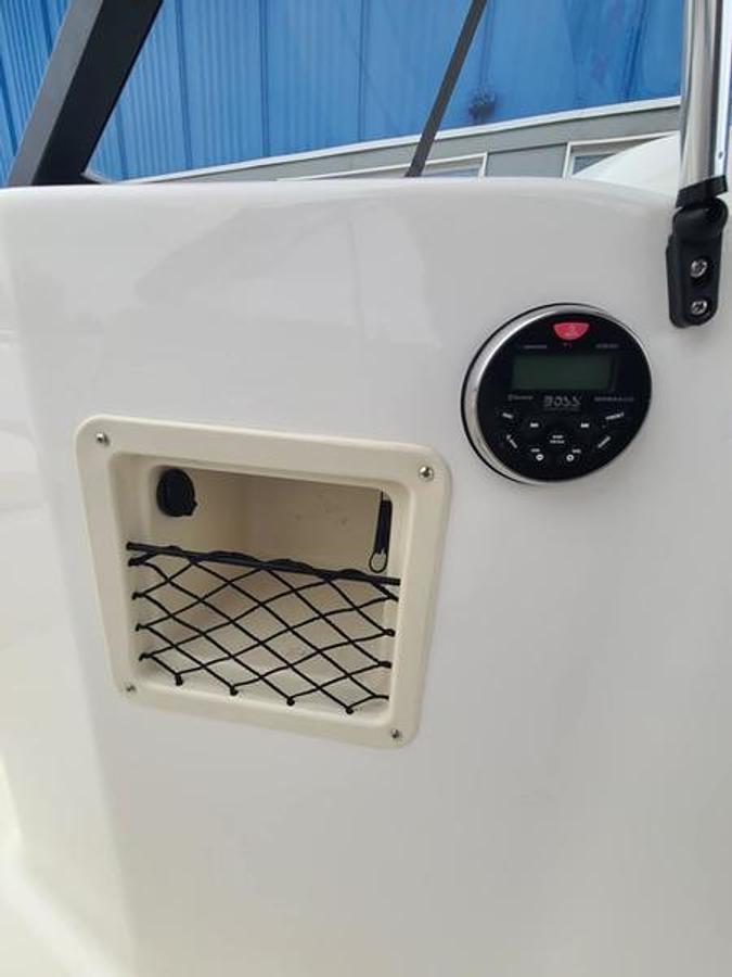 Used 2021 Bayliner Element E21