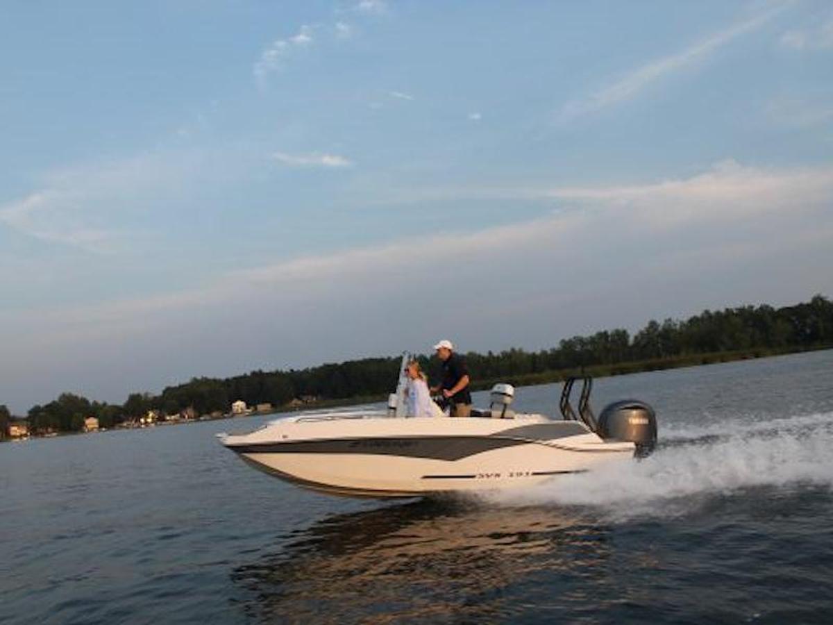 2024 Starcraft Marine SVX OB 191 CC