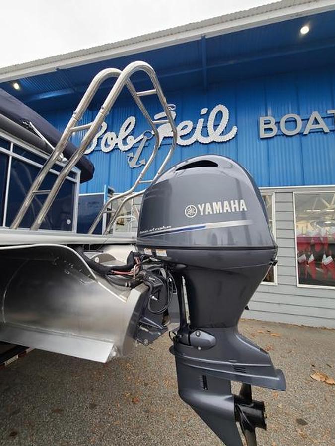 Used 2022 SunChaser Geneva 24 Cruise