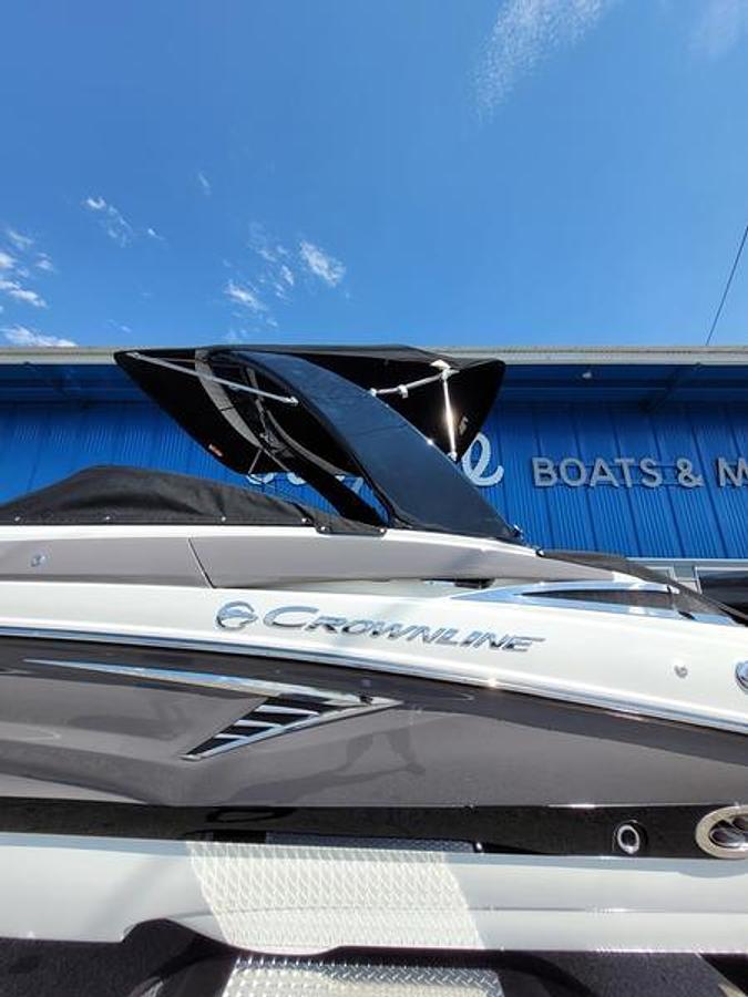 2024 Crownline 260 SS