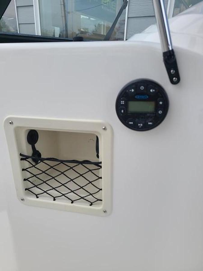 Used 2021 Bayliner Element E21