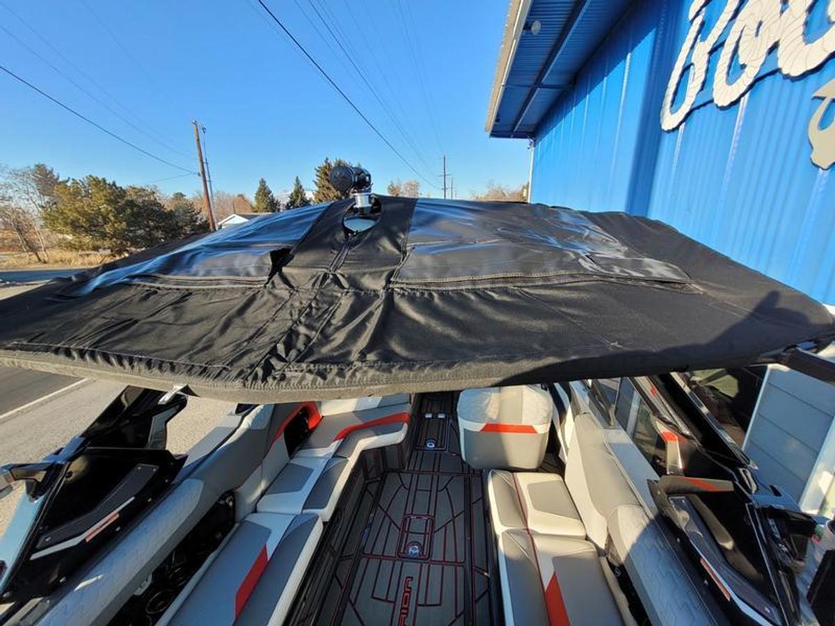 2025 Centurion Ri230