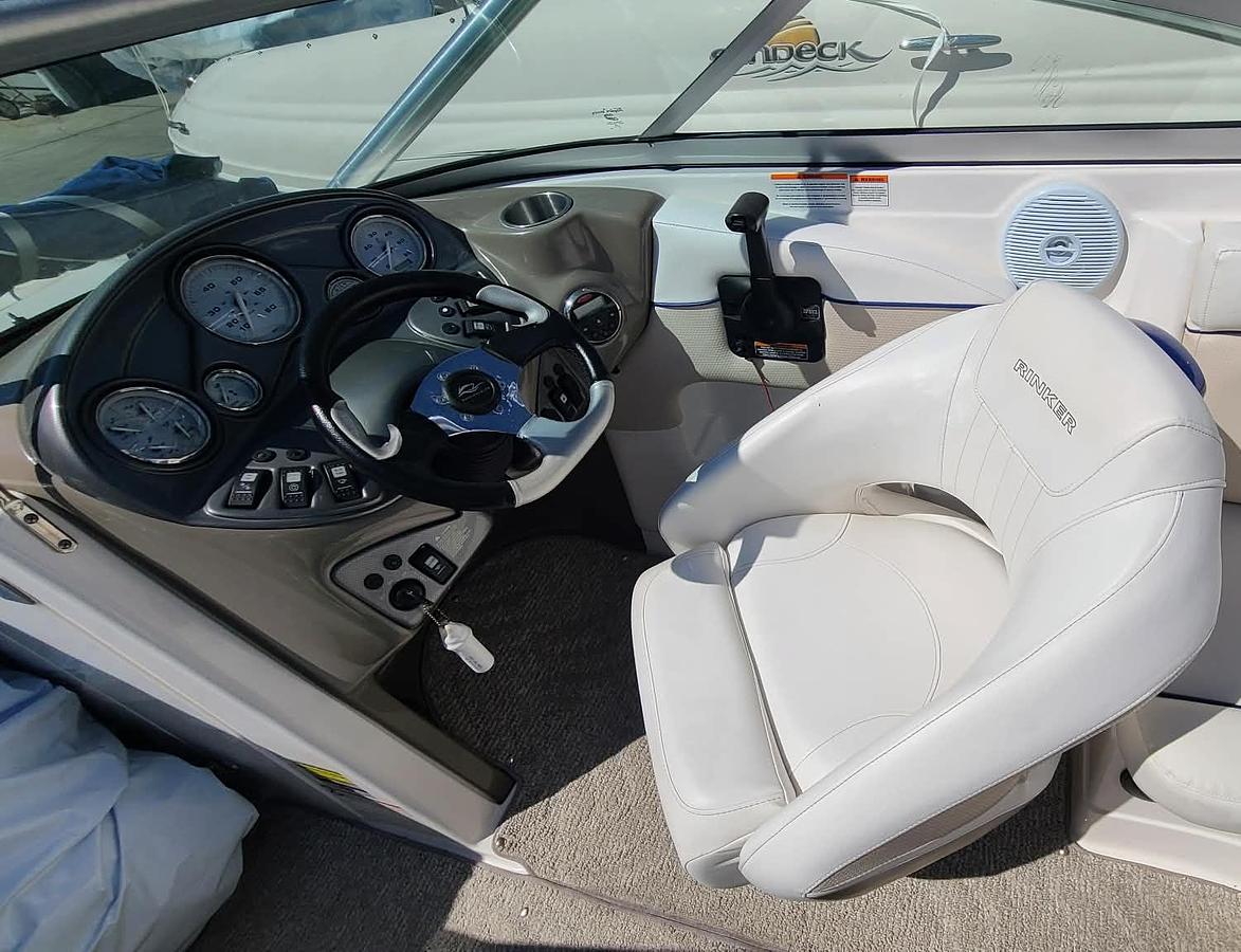 Used 2006 Rinker 226 RX
