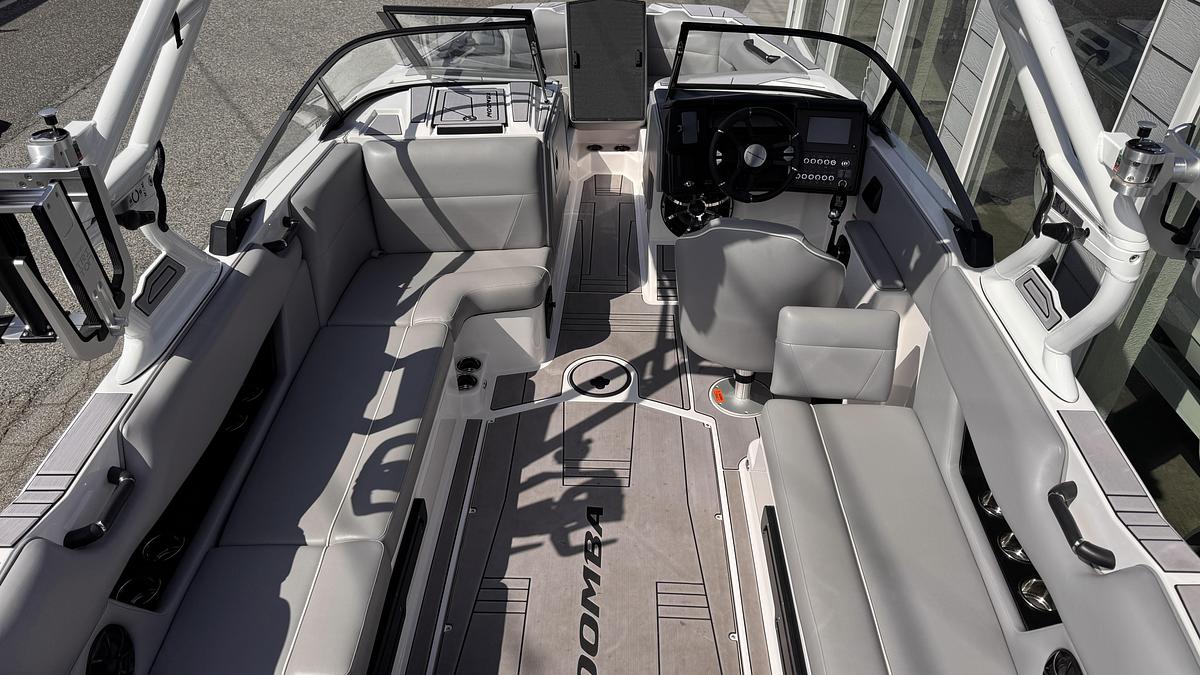 Used 2024 Moomba Max