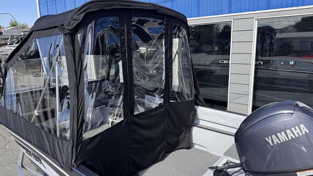 2026 Smoker Craft 162 PRO TRACER