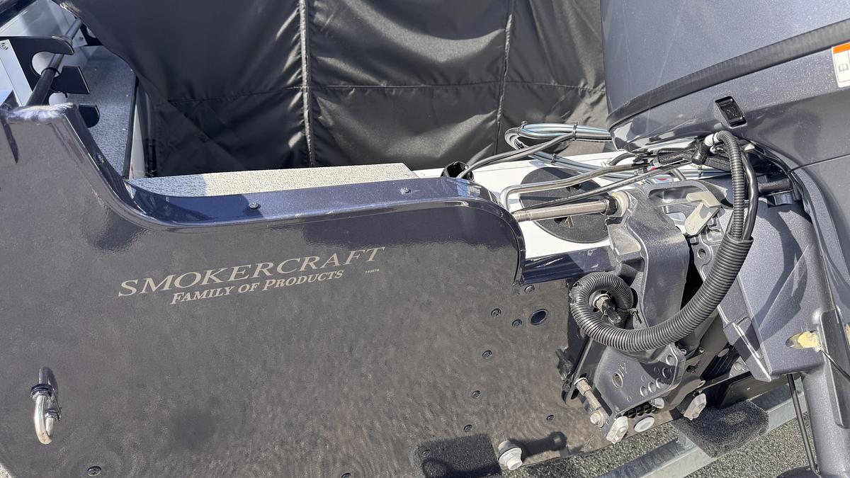 2026 Smoker Craft 162 PRO TRACER