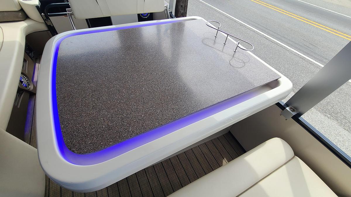 Used 2022 Avalon 27 Catalina Entertainer Funship