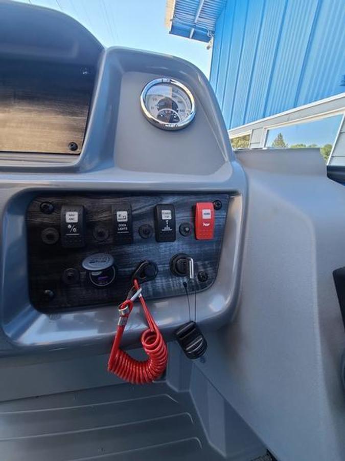 2025 SunChaser Lucerne 20 LR DH