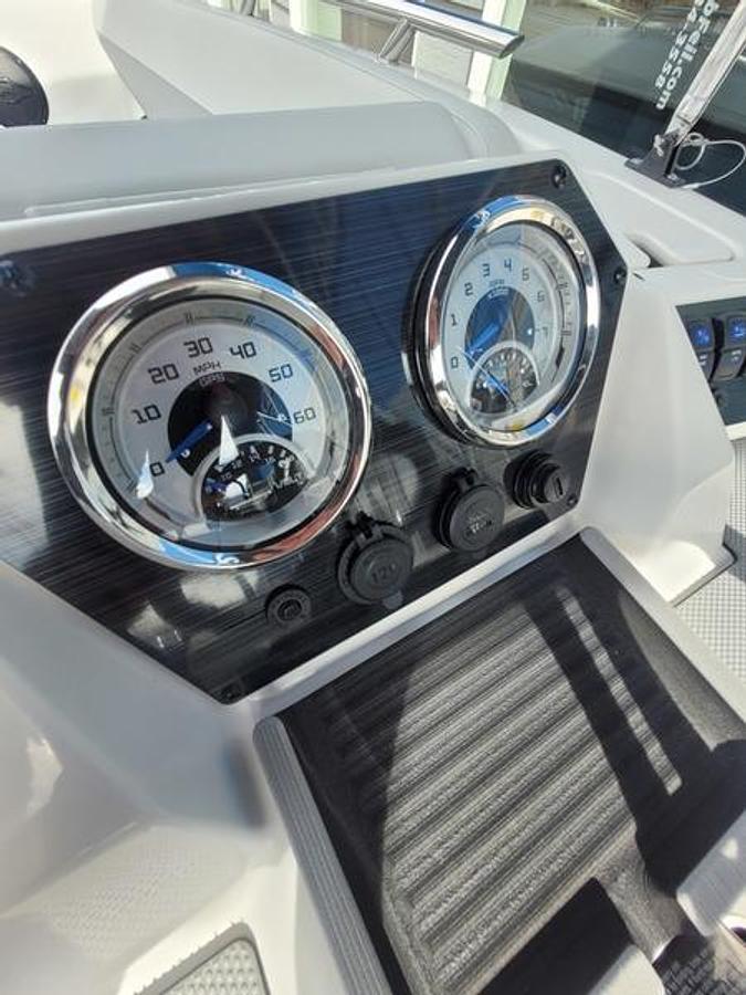 2025 Starcraft Marine SV OB 16 OB