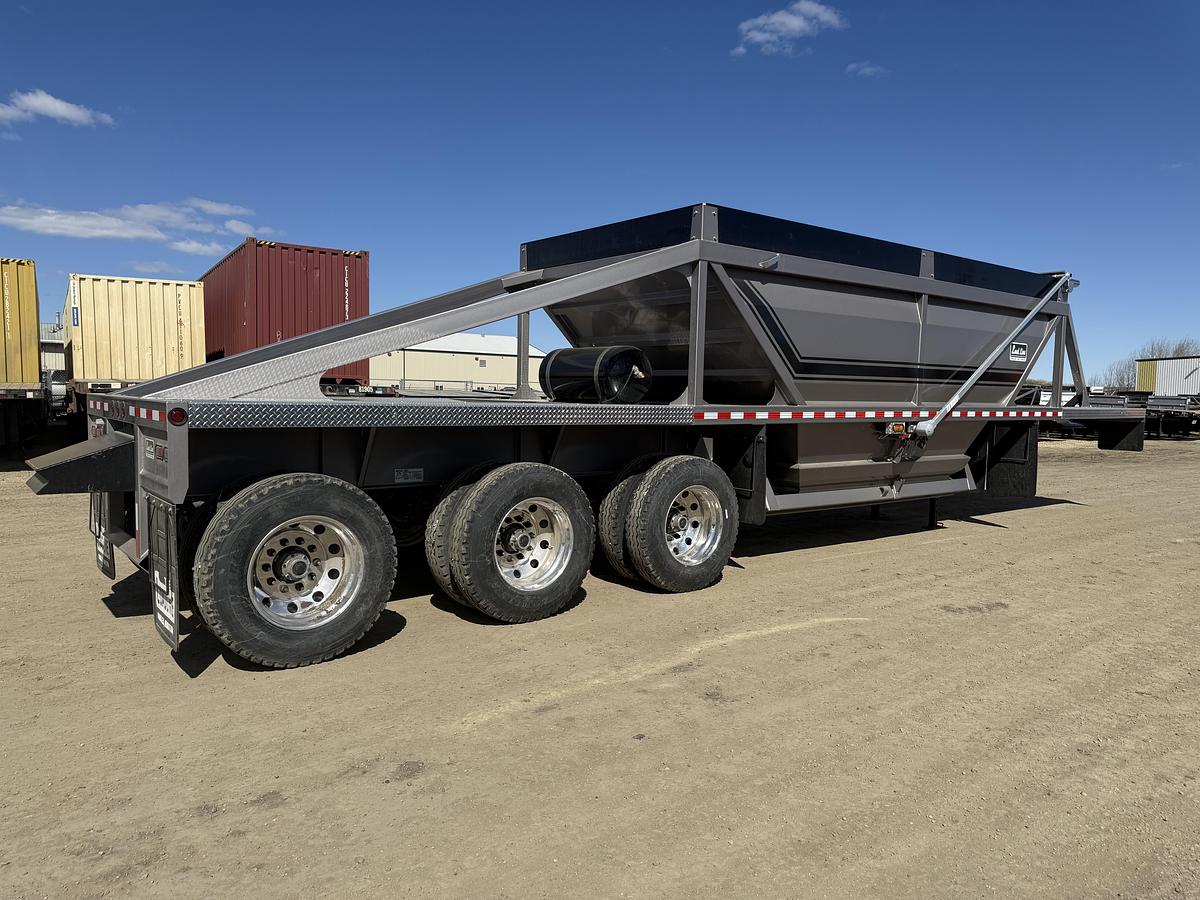 Used 2025 Load Line 42' Tridem Clam Dump