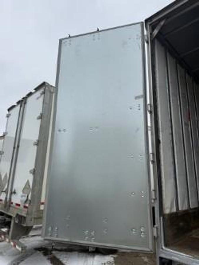 Used 2009 Utility 53' Tridem Dry Van - #VNT1845