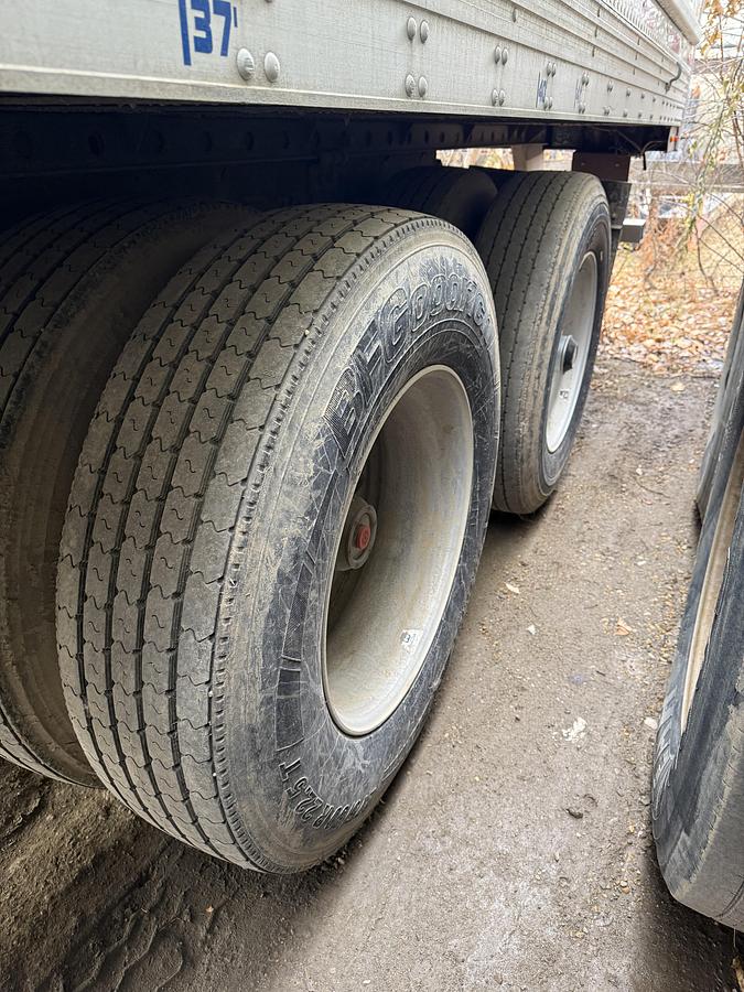 Used 2016 Utility 53' Tandem Reefer/Refrigerated Van