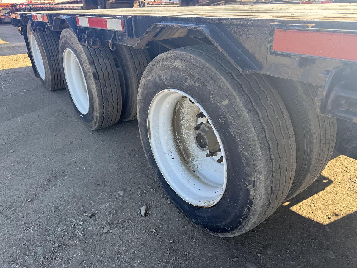 Used 2023 Lode King 53' Tridem Step Deck