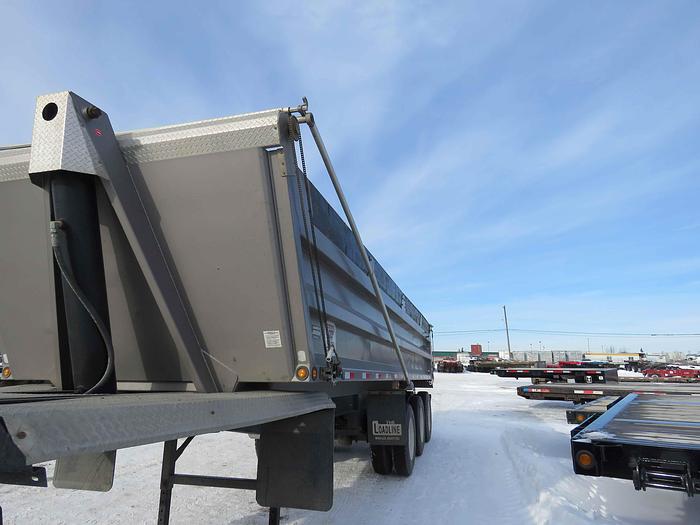 Used 2022 Load Line 35' Tridem End Dump