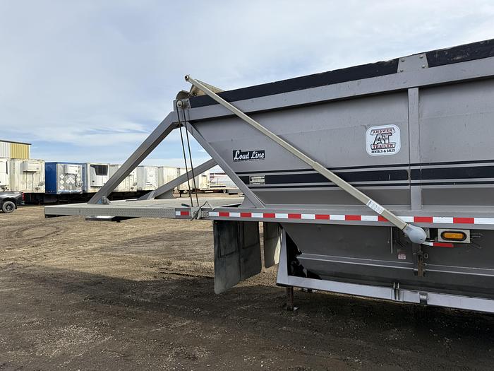 Used 2021 Load Line 40’ Tridem Clam Dump