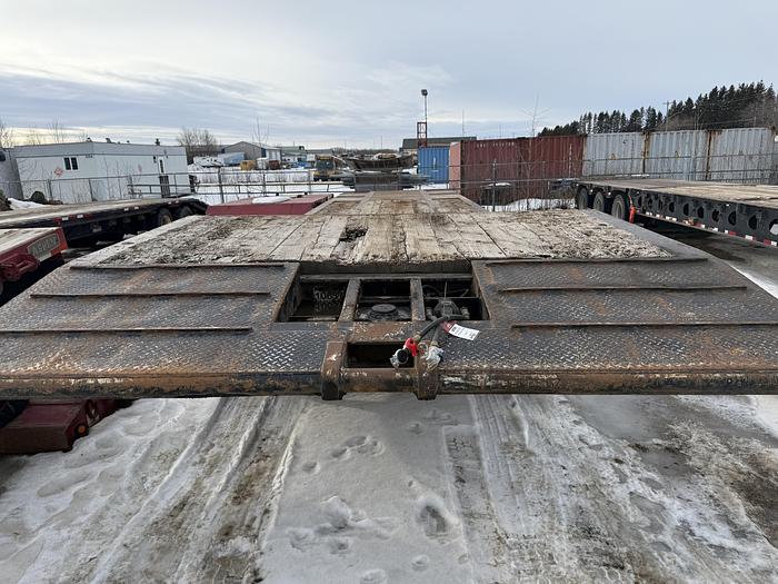 Used 2016 Doepker 12 Wheel Scissor Neck