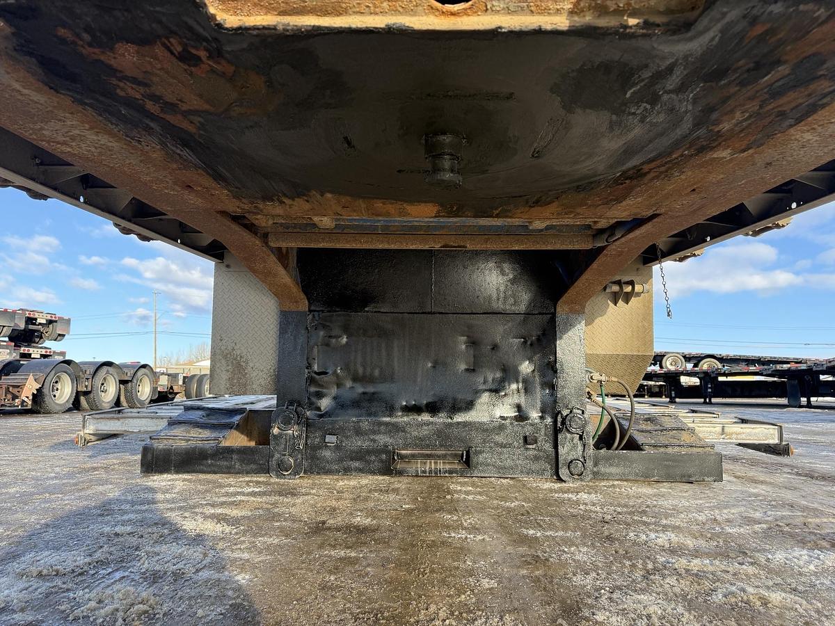 Used 2012 Muvall Tridem Double Drop Ag Trailer Mechanical RGN