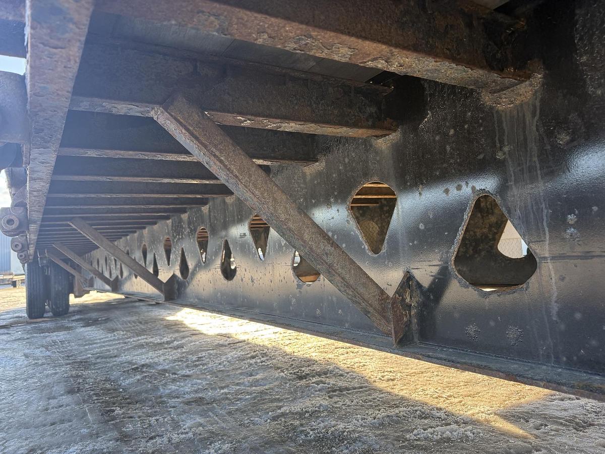 Used 2018 Manac 53' Tridem Step Deck