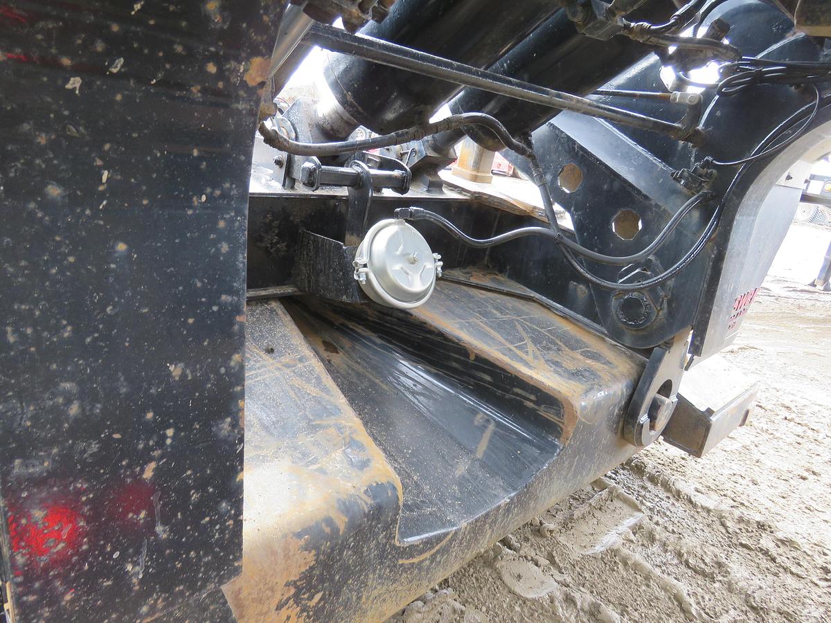 Used 2008 ETM 16 Wheeler Low Boy/Low Bed or 40 Wheel Combination - #LBH1159-C4