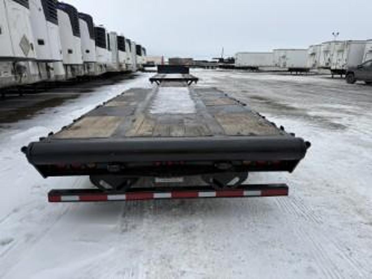 Used 2015 Manac 53' Tridem Extendable/Trombone Step Deck Low Pro